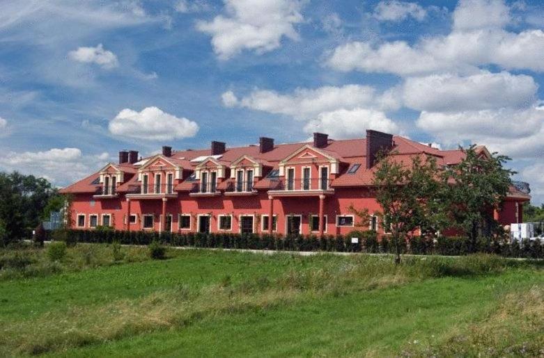 Hotel Milord Pułtusk Dış mekan fotoğraf