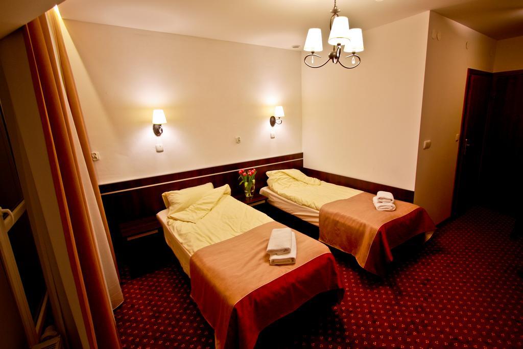 Hotel Milord Pułtusk Dış mekan fotoğraf